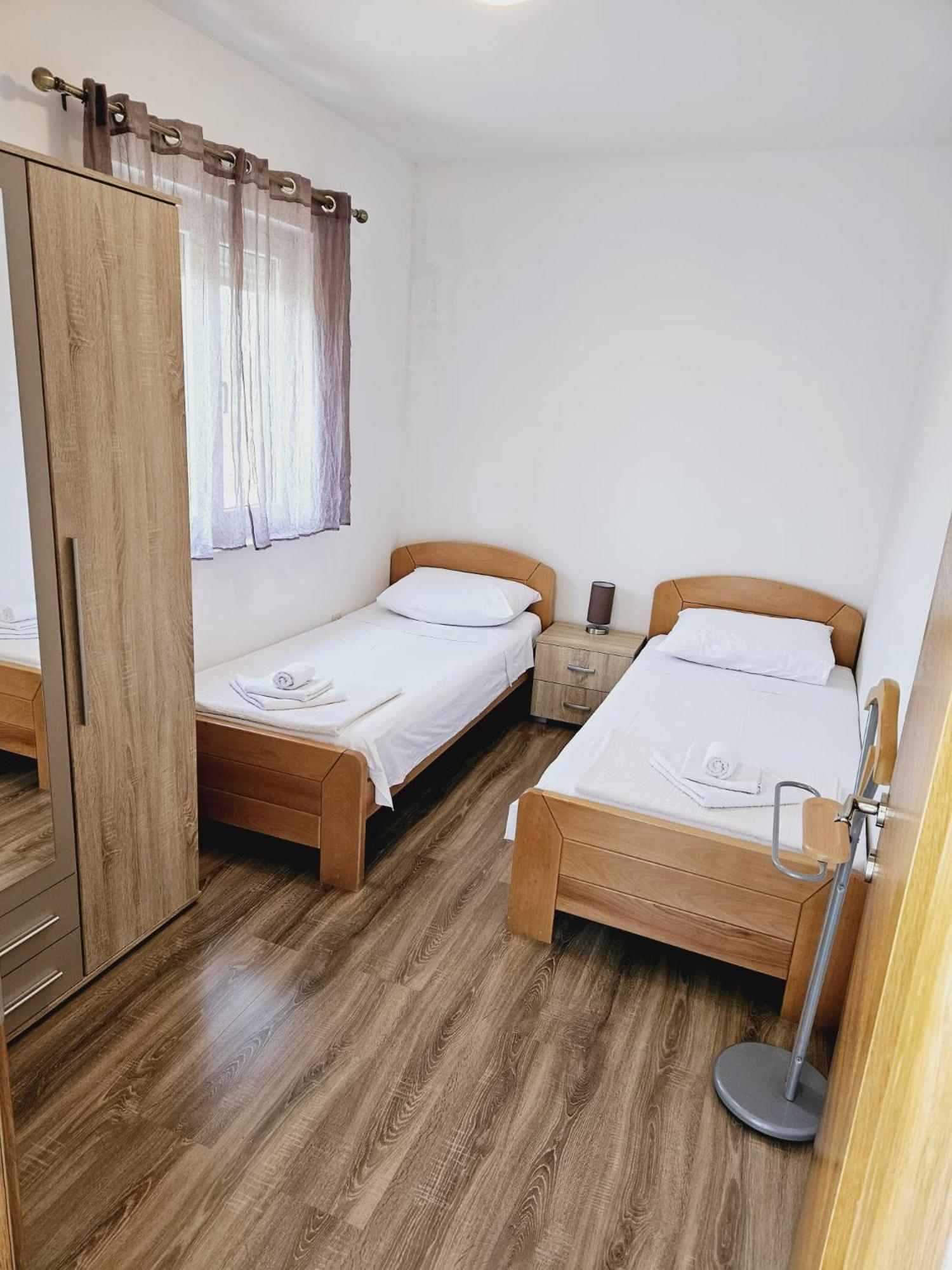 Apartment Lili Biograd Na Moru Eksteriør billede